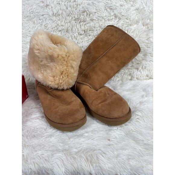 UGG Australia Women's Leather Classic Tall Winter Boots Size W9 Chestnut - Picture 1 of 9